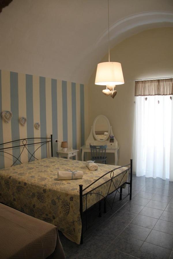 Casa Vacanze Stella Maris Taranto Exterior foto